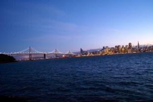 San Francisco bei Nacht mit der Bay Bridge