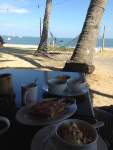 Genießen unseren letzten Tag auf Fiji - Frühstück mit Hammer Aussicht