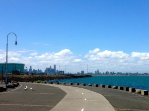 Williamstown mit Blick auf Melbourne